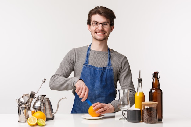 Concepto de barista, trabajador de café y barman.