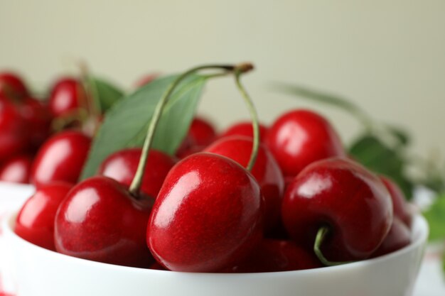 Concepto de baya dulce con cereza roja