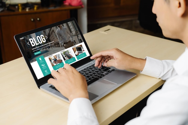 El concepto de blogueo es un blog web, una red de información de redes sociales.