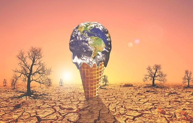 El concepto del calentamiento global y el cambio ambiental Derritiendo el mundo en un cono de helado
