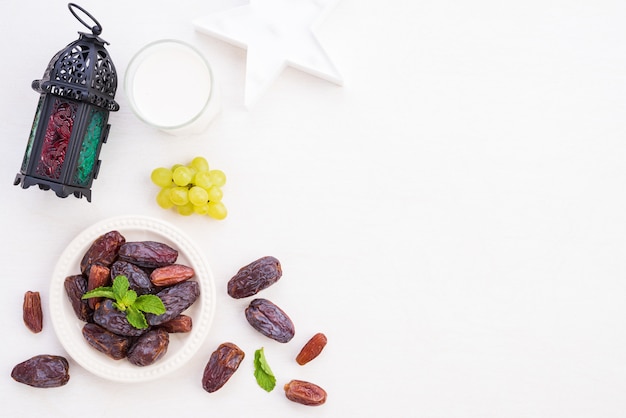 Concepto de comida y bebida de Ramadán.