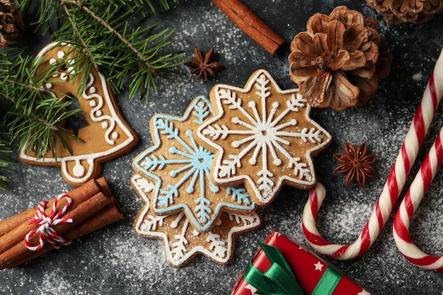 Concepto de comida navideña con sabrosa galleta