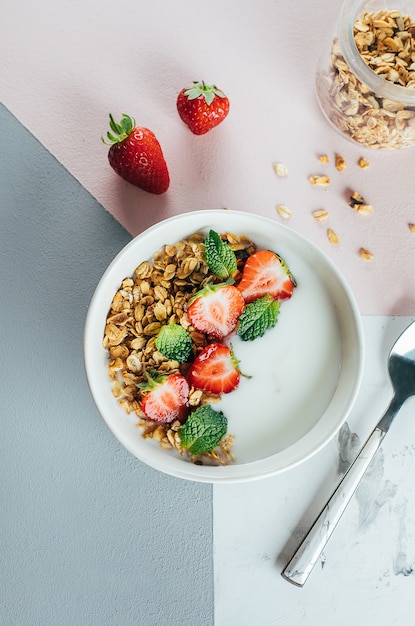 Concepto de comida plana. Desayuno saludable