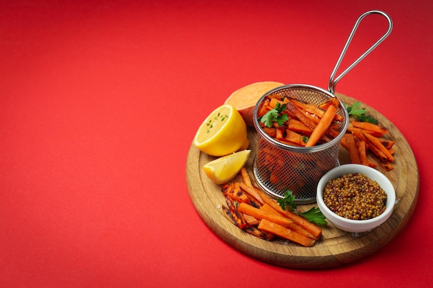 Concepto de comida sabrosa batata frita espacio para texto