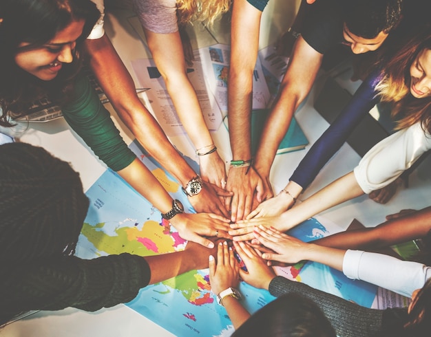 Foto concepto de comunidad de grupo de solidaridad de compañeros de clase