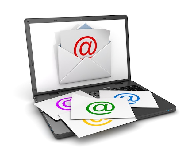 Concepto de correo electrónico con computadora portátil