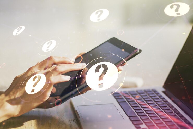 Foto concepto creativo de ilustración de signo de interrogación y clics con los dedos en una tableta digital en preguntas frecuentes de fondo y concepto de búsqueda multiexposición