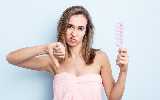 Concepto de cuidado del cabello de mujer bonita