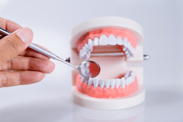 Concepto dental herramientas de equipos sanos cuidado dental