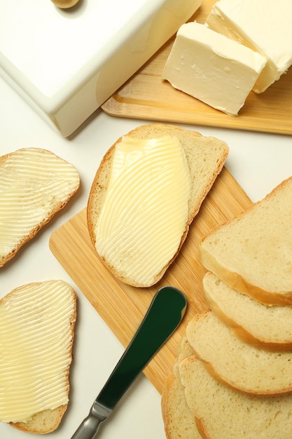 Concepto de desayuno comer comida con vista superior de mantequilla