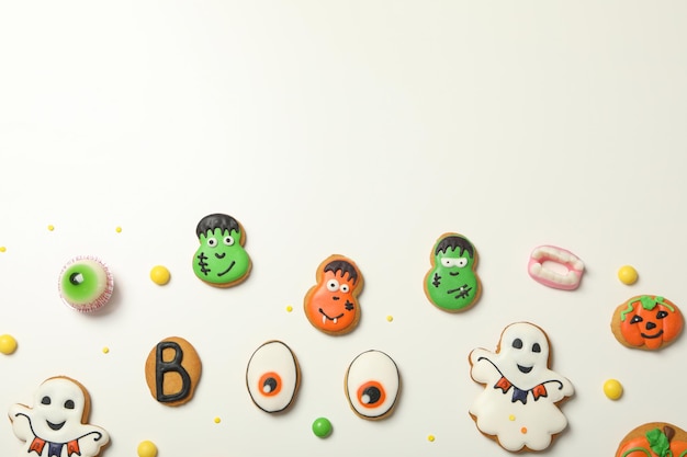 Concepto de dulces de halloween dulces divertidos espacio para texto