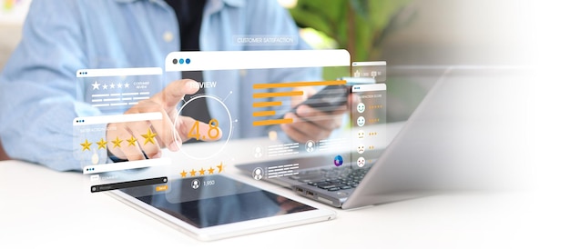 Concepto de encuesta de retroalimentación de satisfacción del cliente El cliente puede evaluar la calidad del servicio