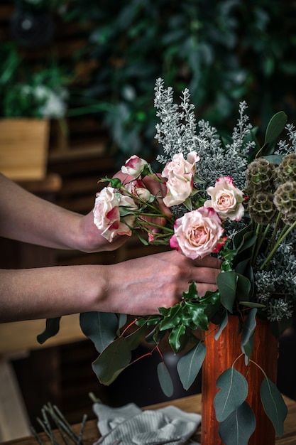 Concepto de entrega de flores