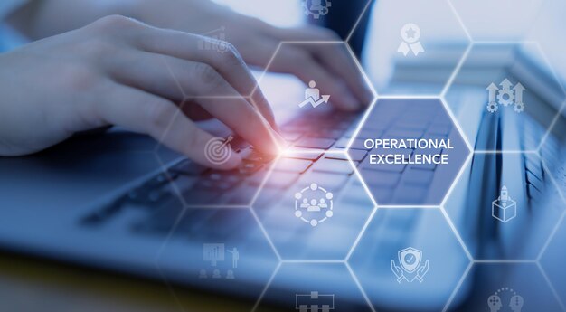 Concepto de excelencia operativa Productividad con proceso de excelencia Gestión industrial en eficiencia y proceso eficiente Crecimiento de costos y productividad limpios Proceso de mejora continua