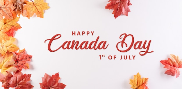 Concepto de feliz día de Canadá hecho de hojas de arce de seda roja con el texto sobre fondo blanco.