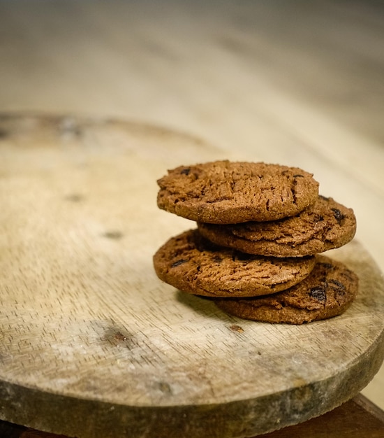 Concepto de fondo del diseño de deliciosas galletas con trocitos de chocolate para el día nacional de las galletas