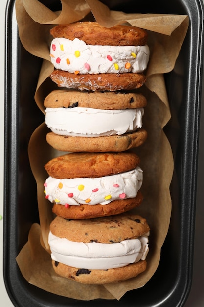 Concepto de galletas dulces con vista superior de helado