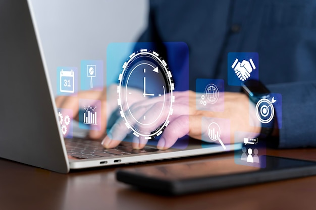 Concepto de gestión del tiempo La planificación del trabajo aumenta la eficiencia y reduce el tiempo de trabajo