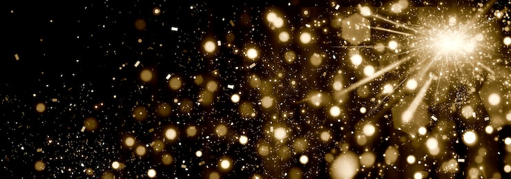 Foto concepto de iluminación y decoración de vacaciones, luces de navidad doradas bokeh sobre fondo negro