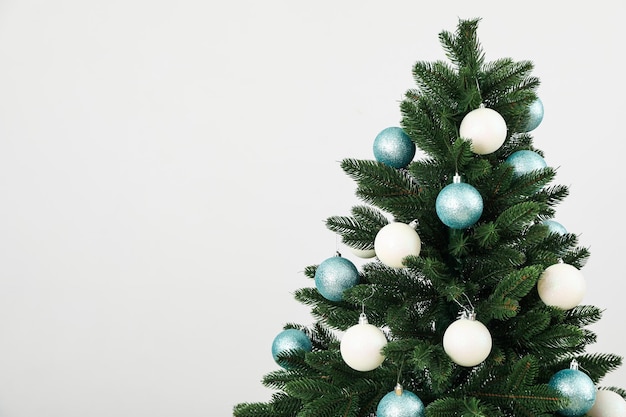 Concepto de Navidad y Feliz Año Nuevo Espacio del árbol de Navidad para texto