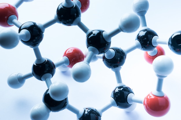 Concepto de negocio de estructura de modelo de ADN molecular de ciencia