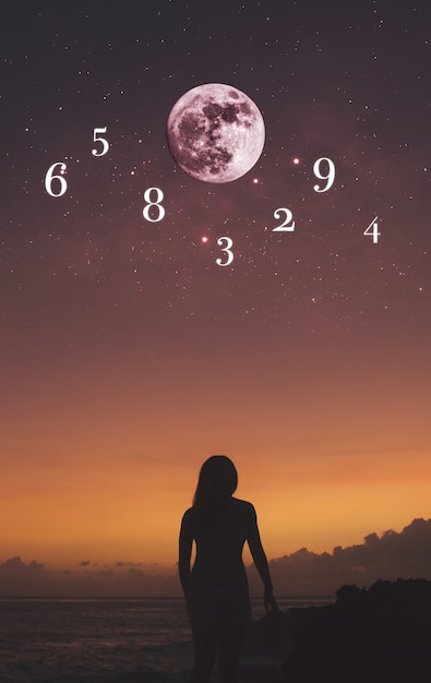 Foto concepto de numerología con playa.