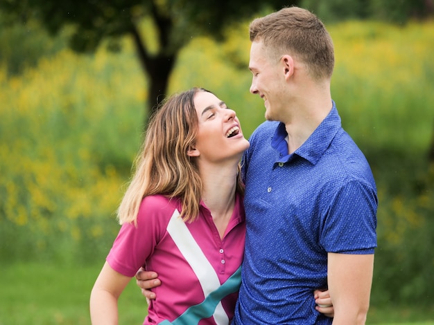 Concepto de pareja de golf