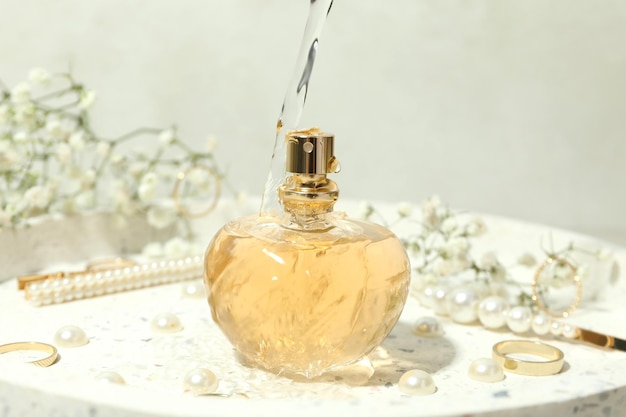 Concepto de perfume con sabor fragante de cerca