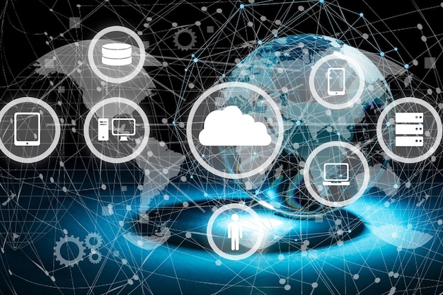 Concepto de plataforma de gestión de datos. Globo terráqueo con infografías