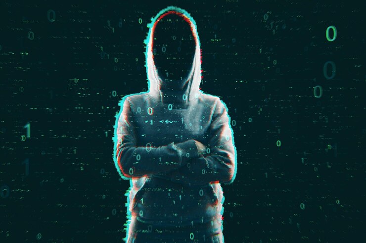 Foto concepto de robo e informática hacker con capucha con código binario creativo doble exposición