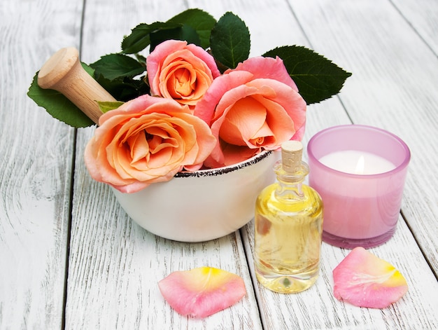 Foto concepto de spa con rosas rosadas