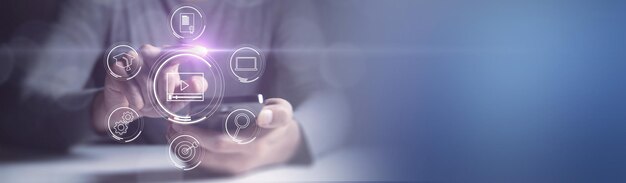 Concepto de tecnología de aprendizaje electrónico Webinar de educación en línea Cursos en línea Inteligencia artificial y aprendizaje automático