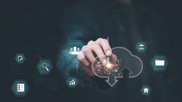 concepto de tecnología de copia de seguridad de computación en la nubeAcceso a los servicios de comunicación del servidordat