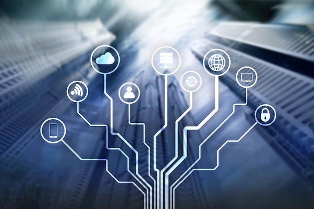 Concepto de telecomunicaciones e IOT en el fondo borroso del centro de negocios