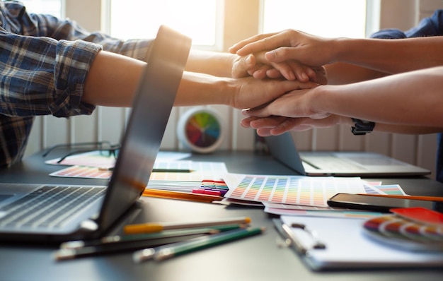 Concepto de unidad y trabajo en equipo La unidad es la clave del éxito