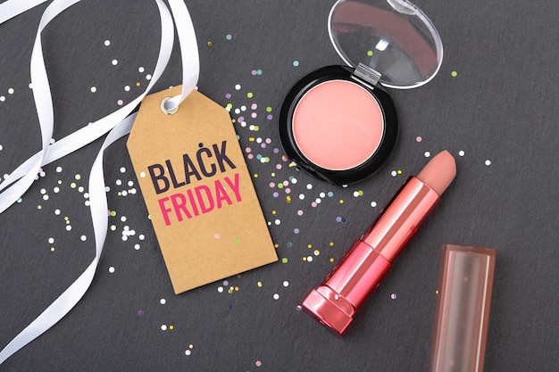 Foto concepto de venta de belleza y maquillaje de viernes negro