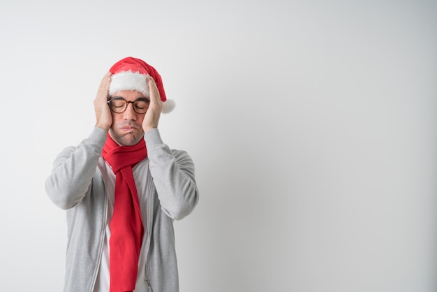 Conceptos de Navidad - hombre joven gesticulando