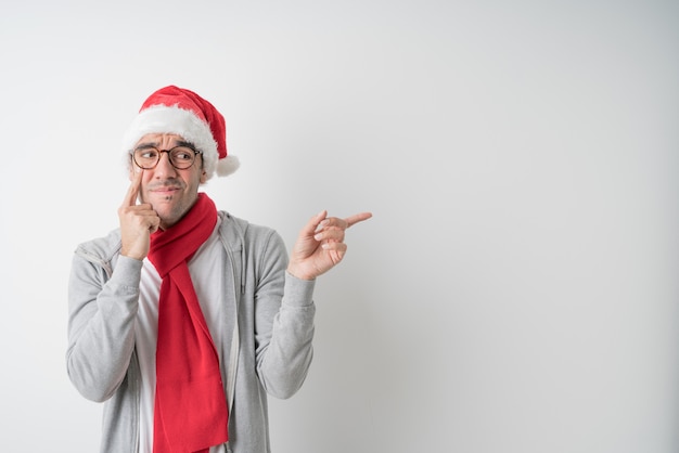 Conceptos de Navidad - hombre joven gesticulando