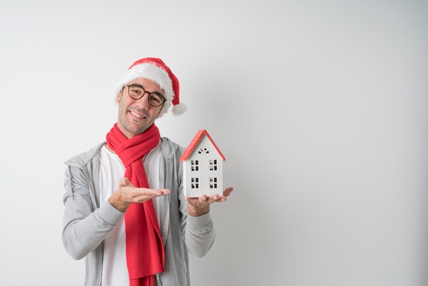 Conceptos de Navidad - hombre joven gesticulando