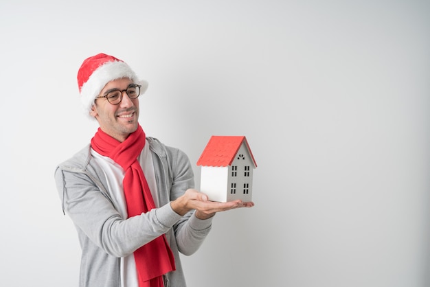 Conceptos de Navidad - hombre joven gesticulando