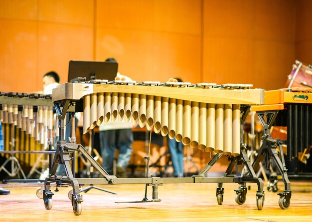 Foto concerto de orquestra de instrumentos de xilofone de percussão