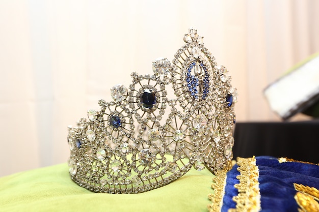 Foto concurso de beleza diamond silver crown miss pageant