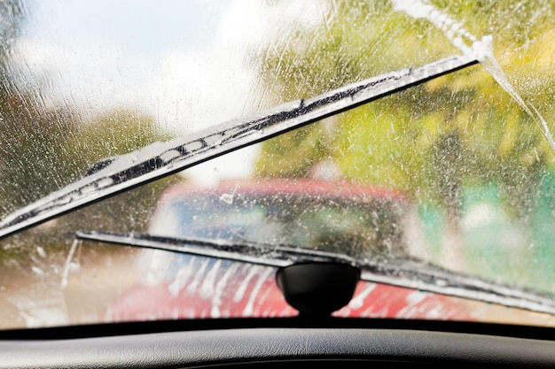 Conducir bajo la lluvia