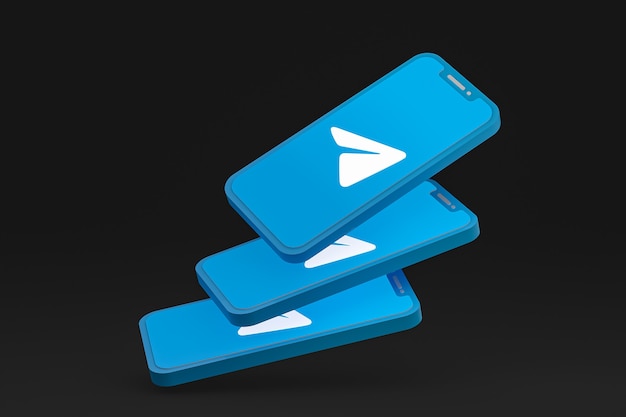 Ícone de telegrama na tela de celulares renderizados em 3D
