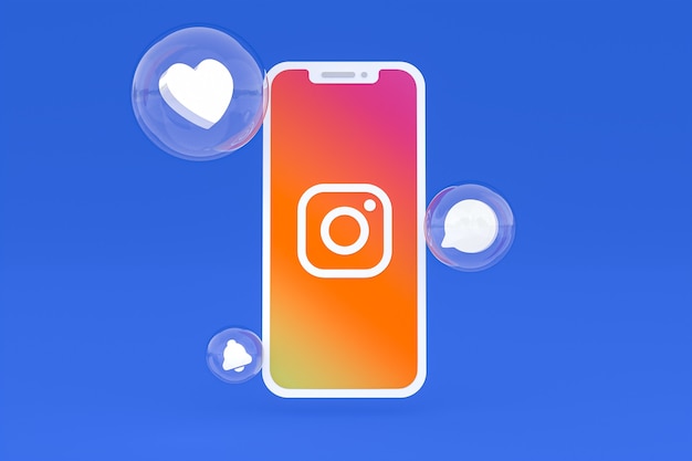 Ícone do Instagram na tela do smartphone ou renderização 3D do celular