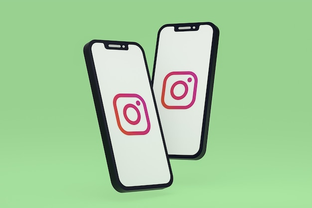 Ícone do Instagram na tela do smartphone ou renderização 3D do celular