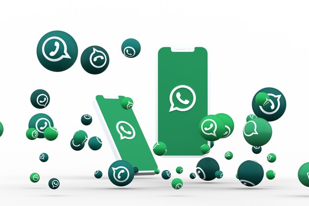 Ícone do Whatsapp na tela do smartphone ou celular e reações do Whatsapp