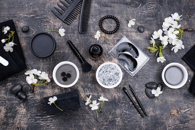 Conjunto de cosméticos de desintoxicação de carvão preto