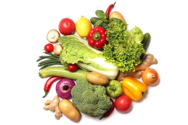 conjunto de diferentes vegetais frescos de perto alimentação saudável