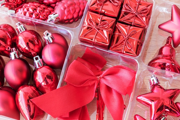 conjunto de decoración de color rojo para la Navidad